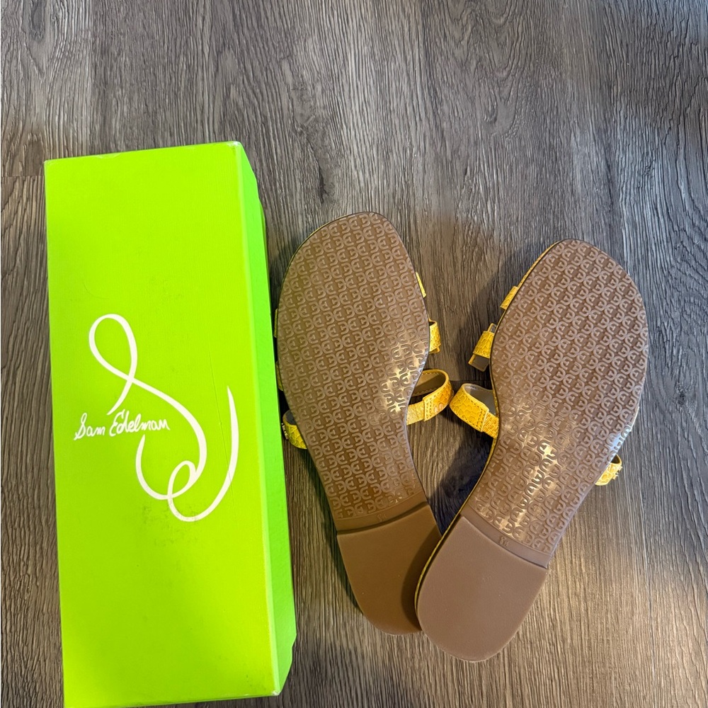 Sam Edelman Bay Yellow Croc Slide Sandals Size 8.5 Wide - Picture 2 of 5